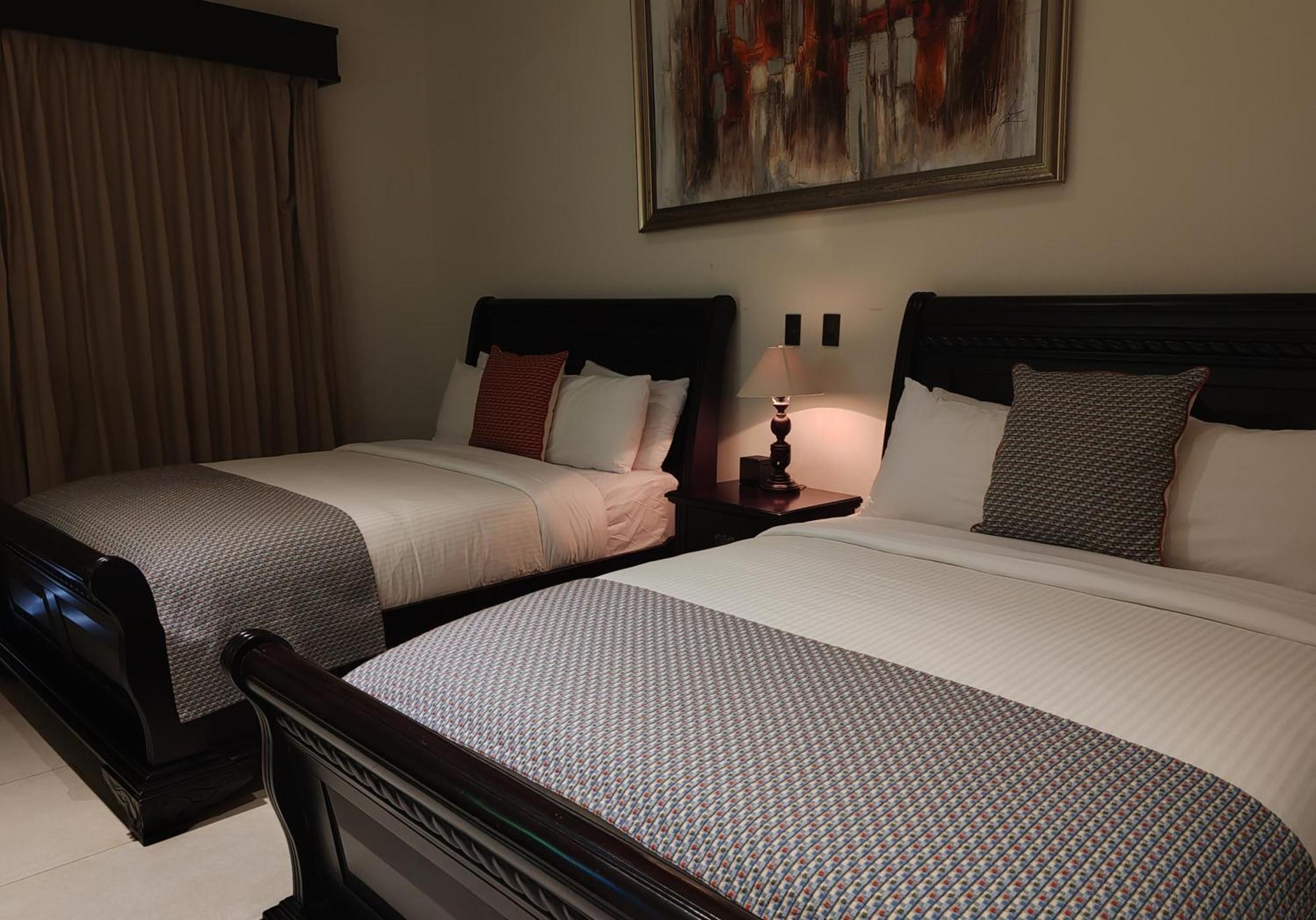 Marenaz Oceanfront Resort 에스테릴로스 에스테 외부 사진